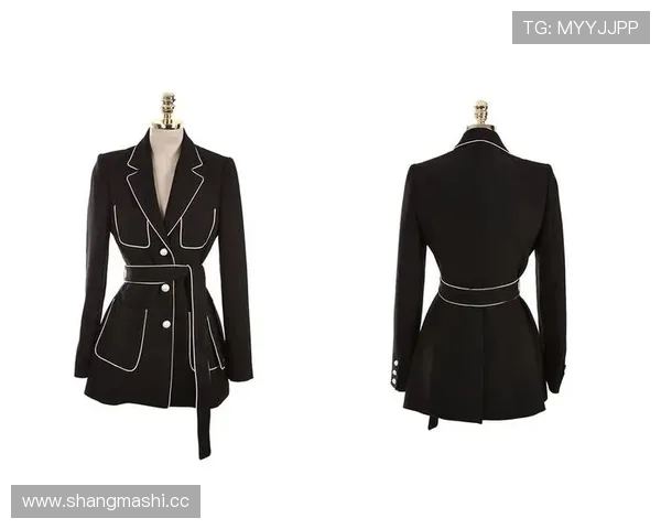 退出游戏后的穿搭指南如何根据不同场合选择合适的服饰